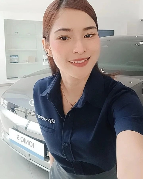 martina-sales-counter-hyundai-bekasi